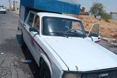 کارا، دو کابین