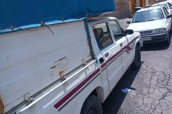 کارا، دو کابین