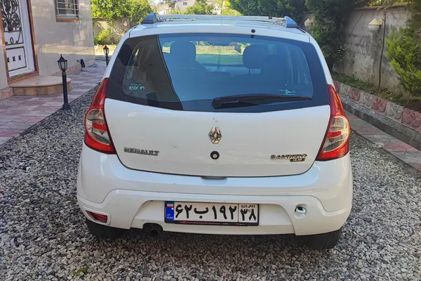 رنو، ساندرو