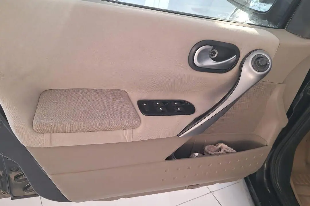 رنو  مگان (مونتاژ)