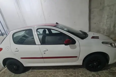 پژو، 207