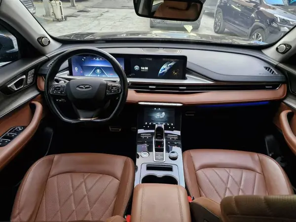 فونیکس، تیگو 8 پرو مکس (F8 PRO MAX)