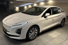 هونگچی، E-QM5