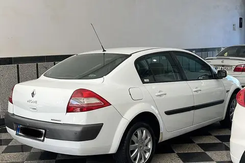 رنو، مگان (مونتاژ)