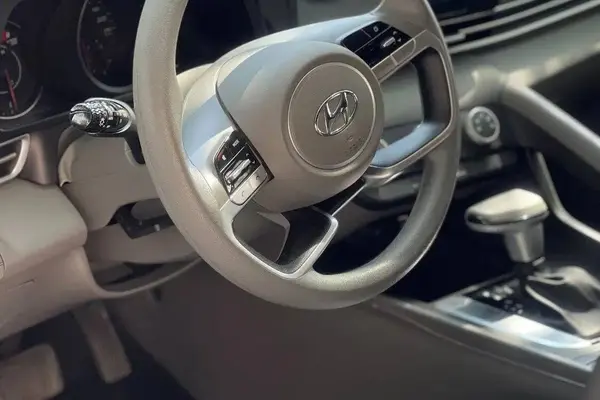 هیوندای، النترا