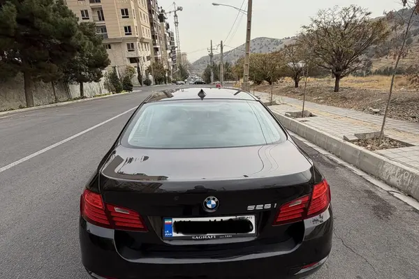 ب ام و، سری 5 سدان