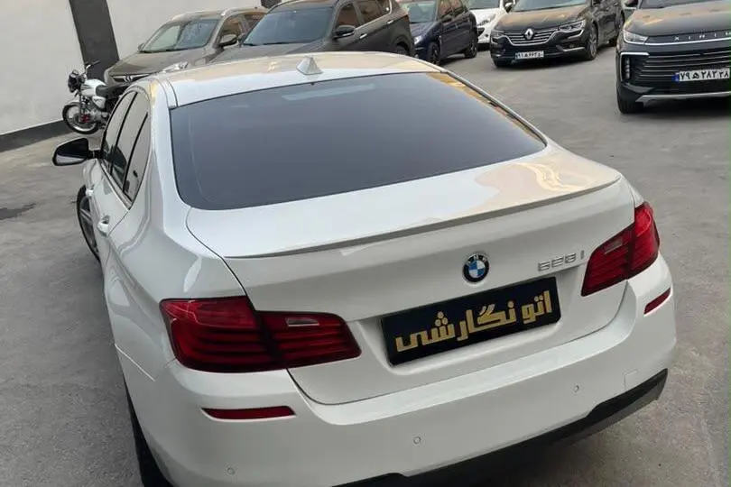 ب ام و  سری 5 سدان