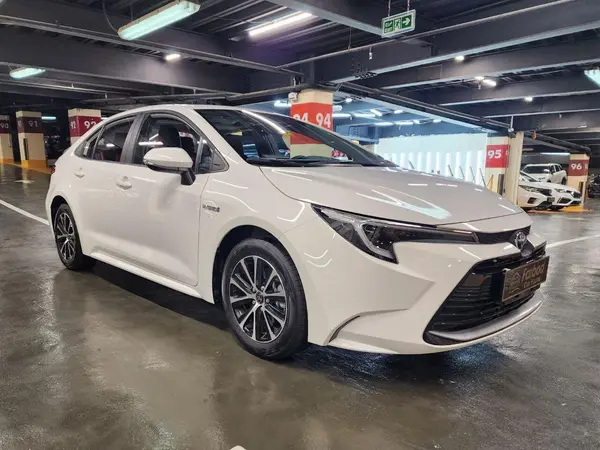 تویوتا، لوین هیبرید