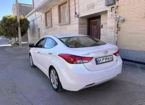 هیوندای، النترا