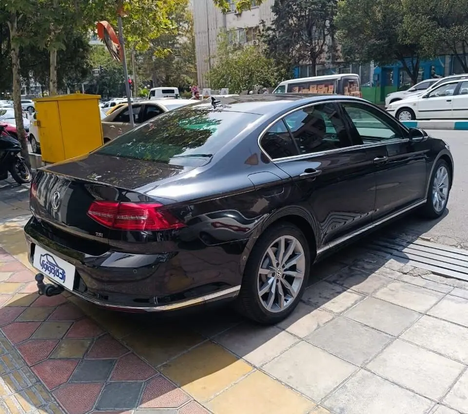 فولکس،  پاسات