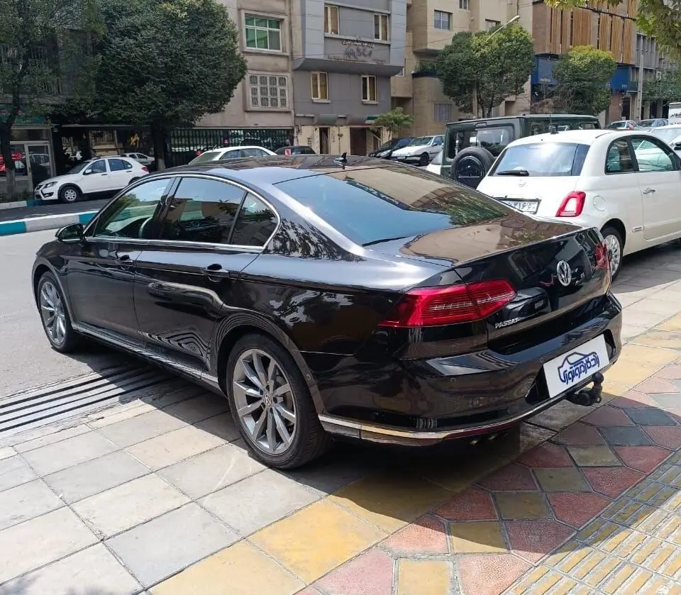 فولکس،  پاسات