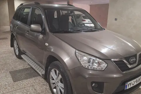ام وی ام، X33