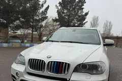 ب ام و، X5