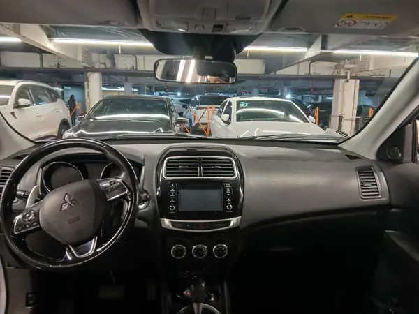 میتسوبیشی، ASX