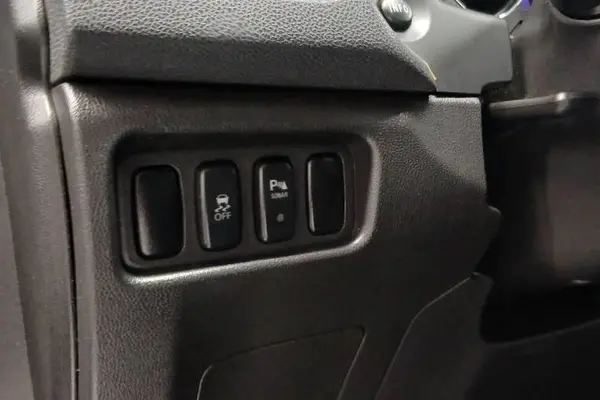 میتسوبیشی، ASX