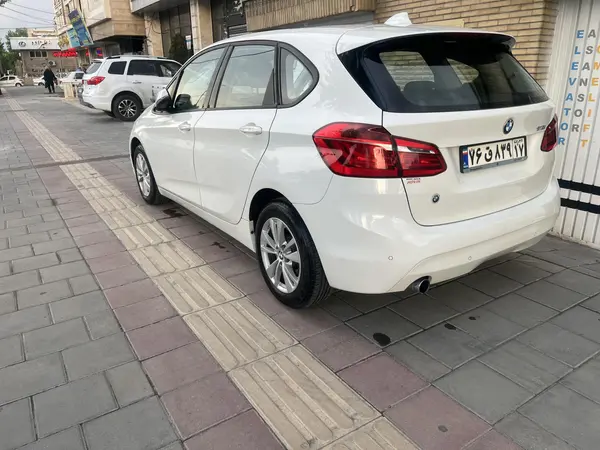 ب ام و  سری 2 اکتیوتورر