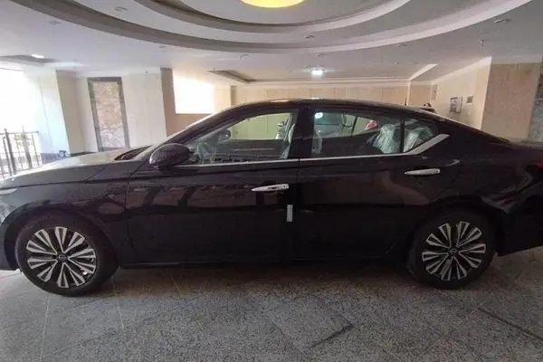 نیسان، آلتیما