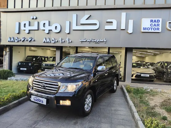 تویوتا، لندکروز چهار در