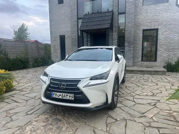 لکسوس  NX