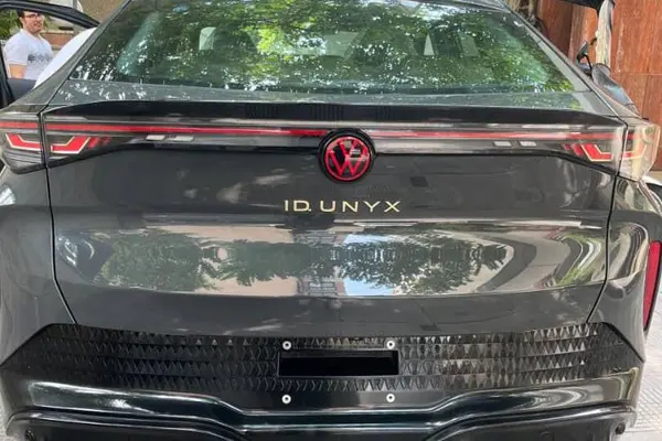 فولکس، آی دی یونیکس