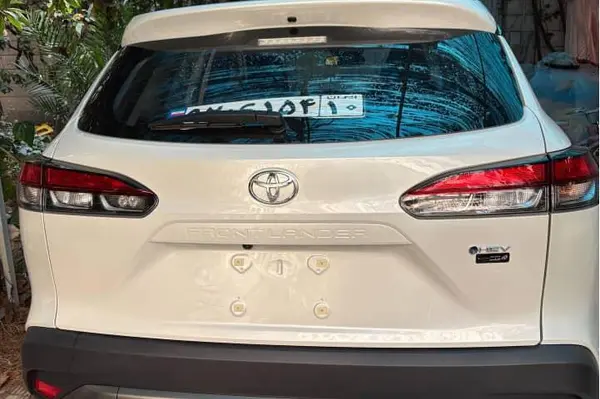 تویوتا، فرانت لندر هیبرید