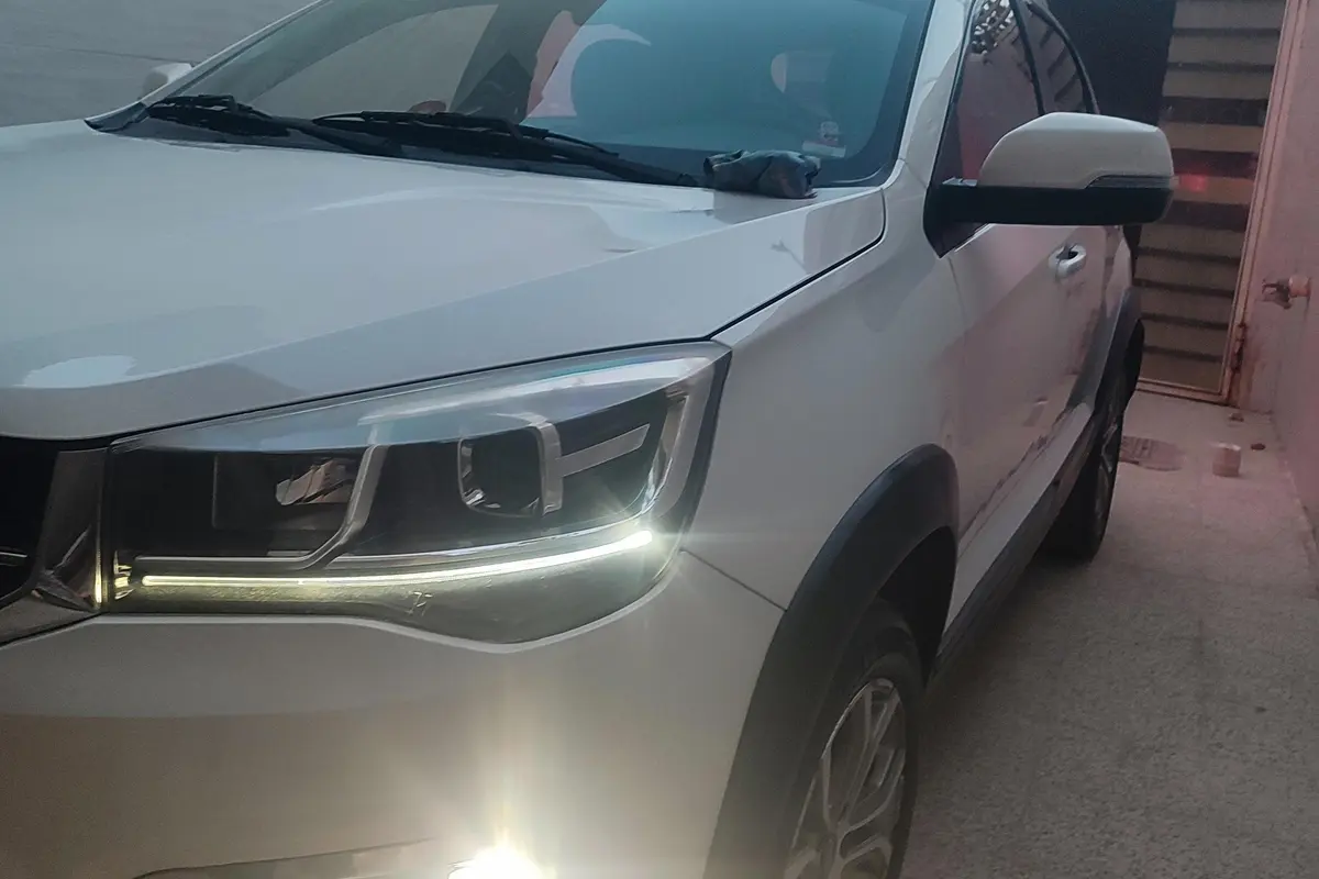 ام وی ام  X22