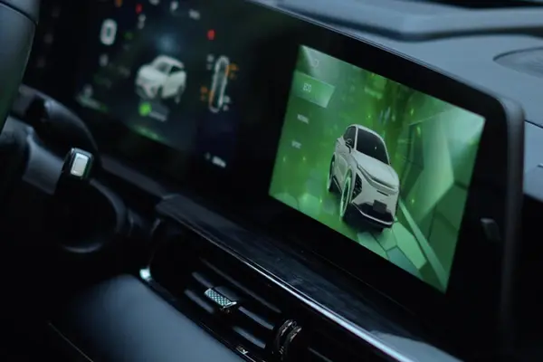 پیش فروش فونیکس، FX EV