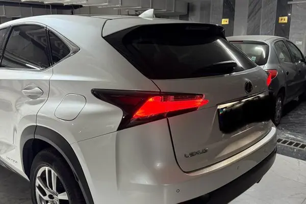 لکسوس، NX هیبرید