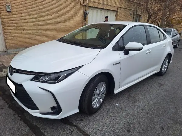 تویوتا، کرولا هیبرید