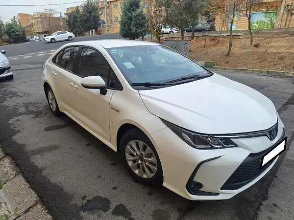 تویوتا، کرولا هیبرید