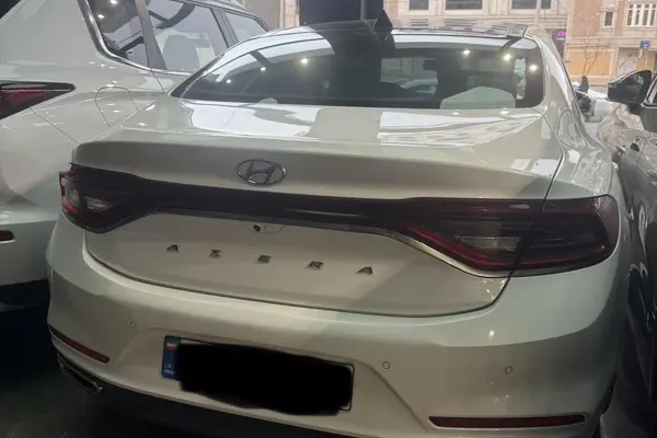 هیوندای، آزرا (گرنجور)