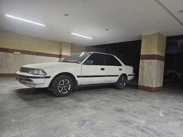 تویوتا  کرونا