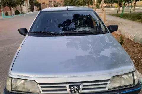 پژو، 405