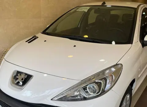 پژو، 207