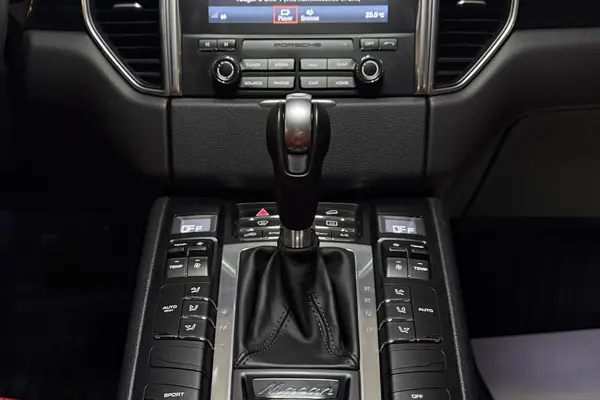 پورشه، ماکان