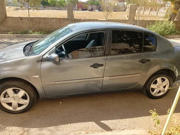 رنو، مگان (وارداتی)