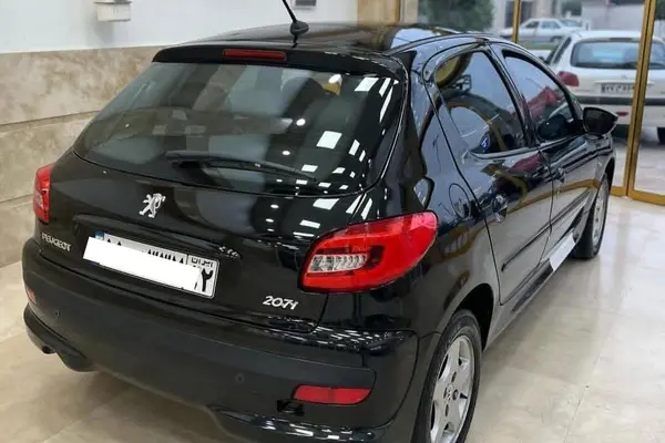 پژو، 207