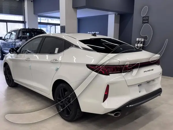 پیش فروش کی ام سی، J7