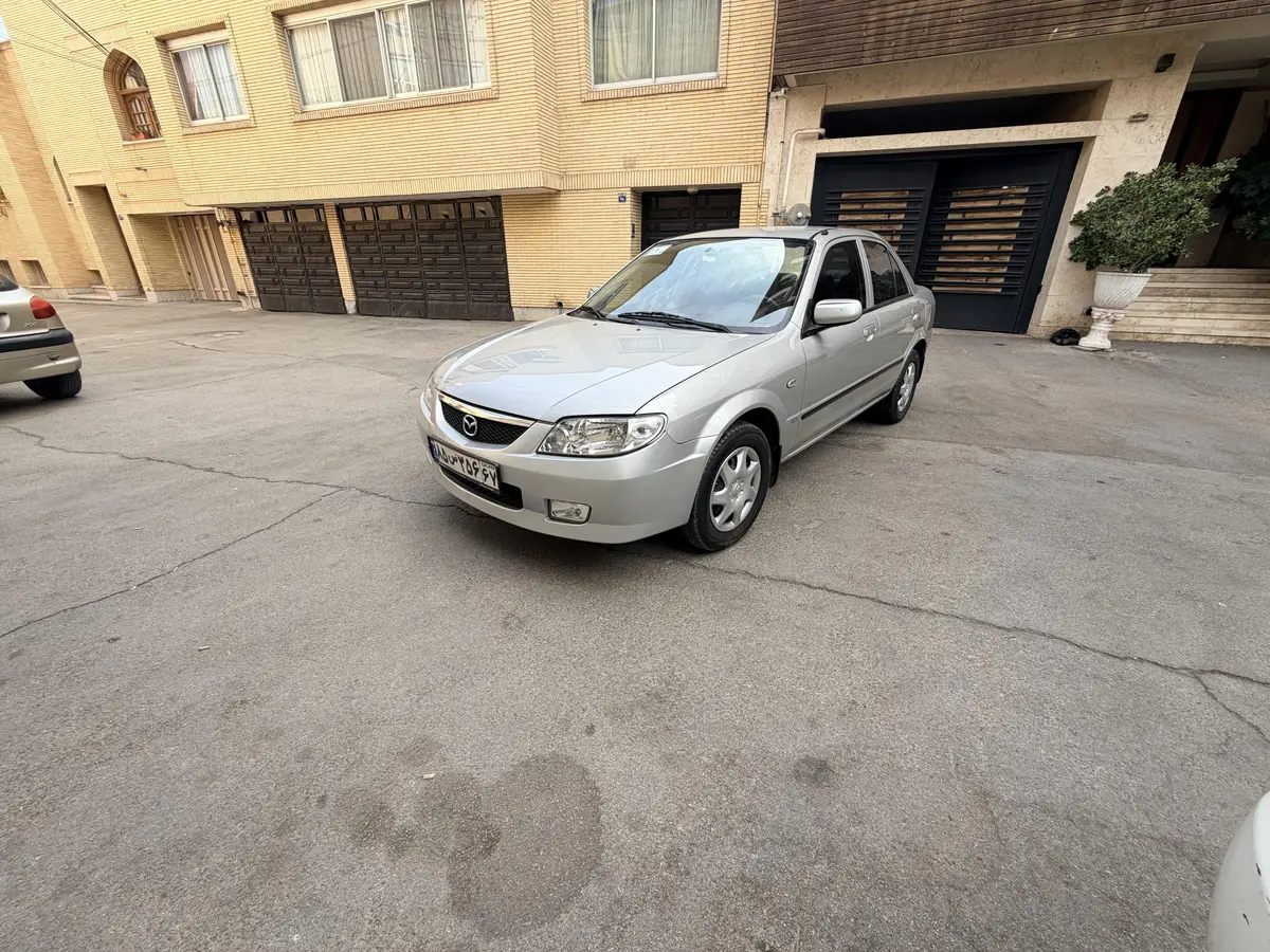 مزدا،  323