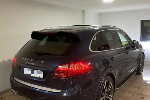 پورشه، کاین