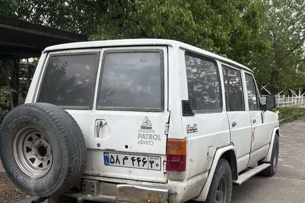 نیسان  پاترول چهار در