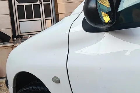 پژو، 206 SD