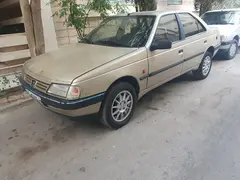پژو، 405