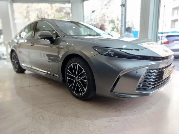 تویوتا، کمری هیبرید