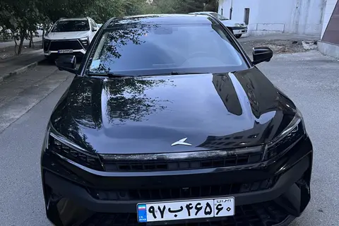 کی ام سی، J7
