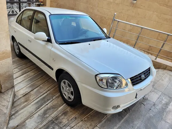 هیوندای، ورنا