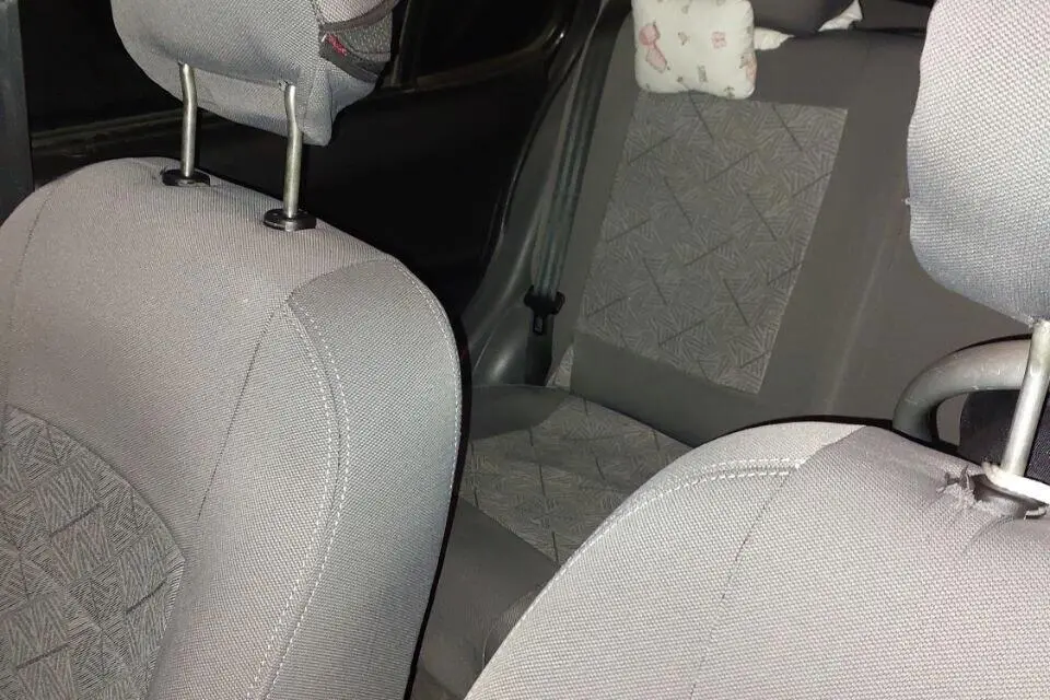 کوییک،  دنده ای R