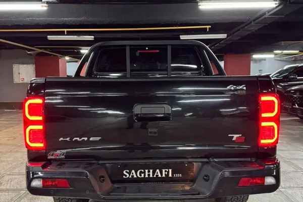 کی ام سی  T8