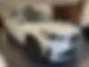 ب ام و  iX1
