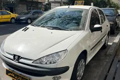 پژو، 206